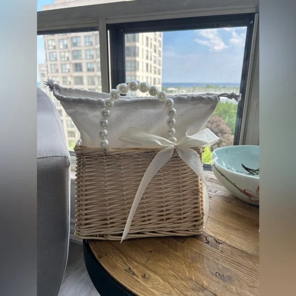 straw/wicker pearl bag with bow - Picture 8 of 10